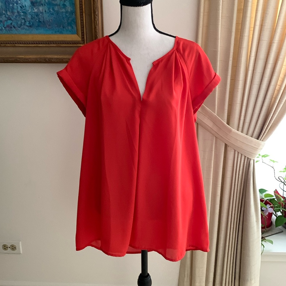 3 Versatile Tops! 3 Colors!
